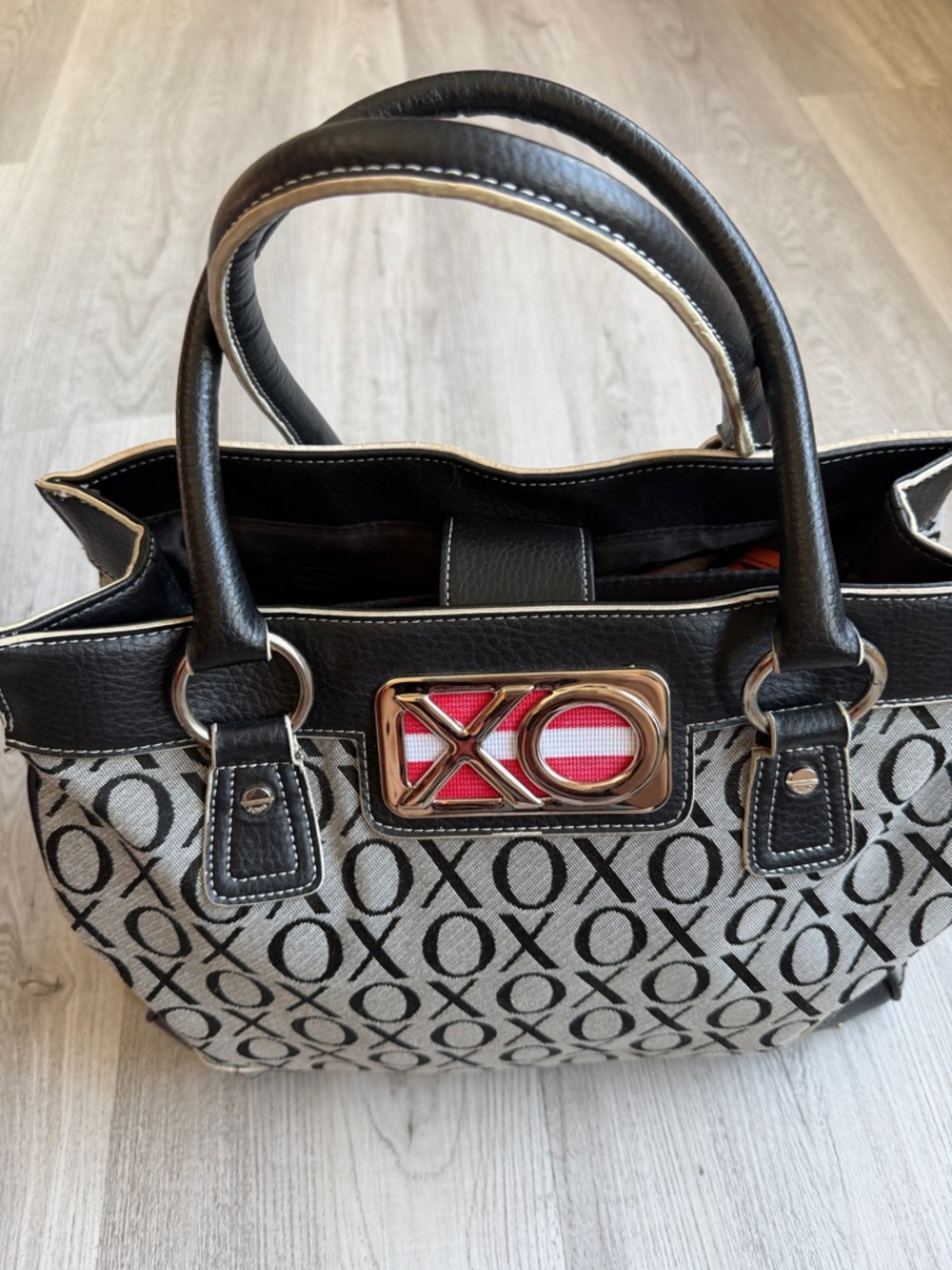 Oxo Black and Cream XO Logo Tote with Red Plaque Accent